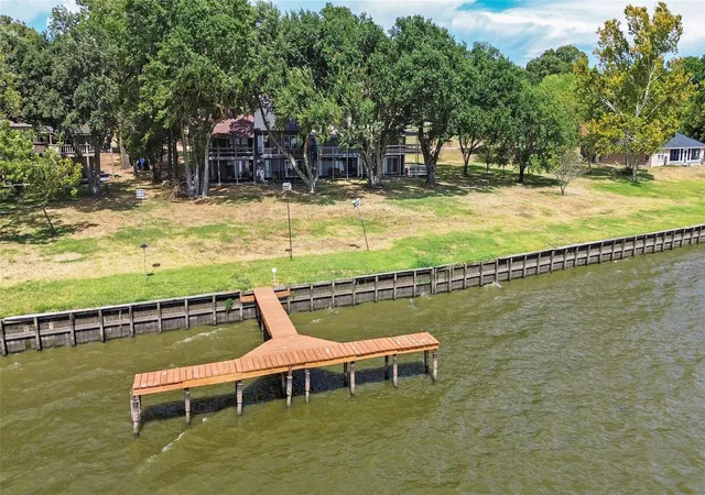 Photo 15 of Townhouse for sale at 344 Peach Is Rd, Trinity, TX 75862 | MLS# 49782626 | Listing updated on 2026-05-29