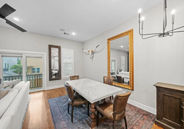 Photo 4 of Single family home for sale at 816 E 38Th St #C, Houston, TX 77022 | MLS# 79464243 | Listing updated on 2026-08-27