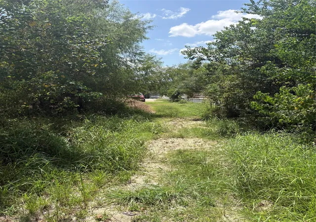 5th image of 0 Donna St, Houston, TX 77023 | MLS# 75240897