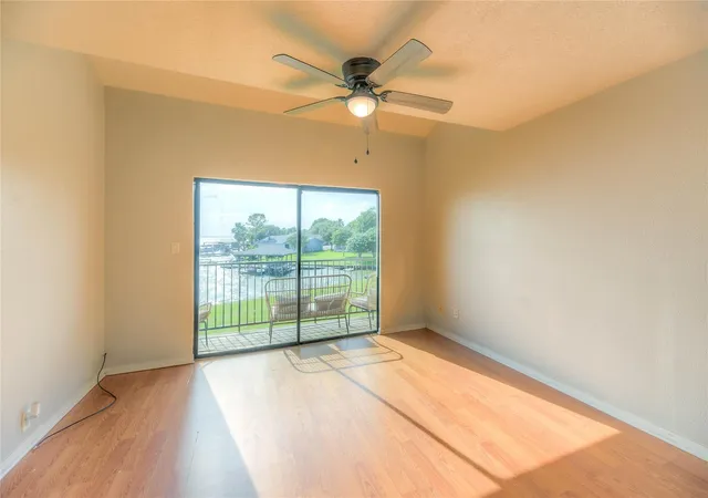 3rd image of 445 Carolcrest Ln #422, Livingston, TX 77351 | MLS# 40258176
