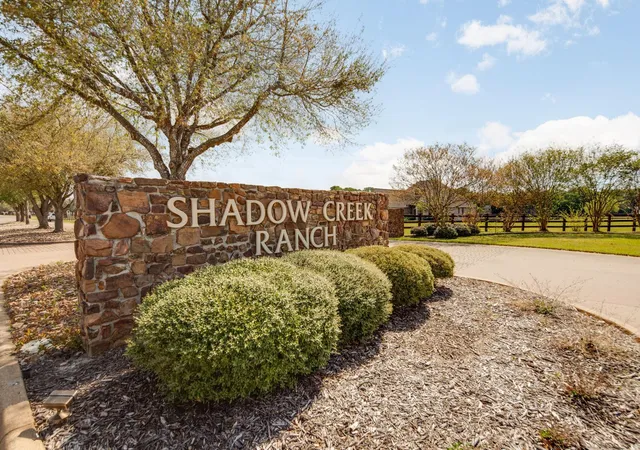 3rd image of 9600 Shadow Creek Trail, Hearne, TX 77859 | MLS# 2963546