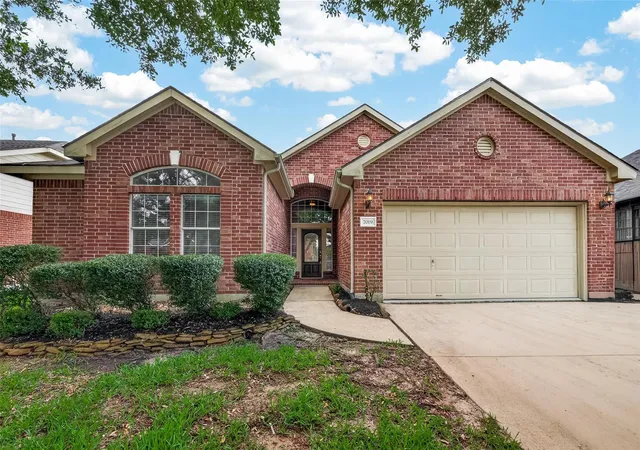 Photo 1 of Single family home for sale at 7019 Fountain Lilly Dr, Humble, TX 77346 | MLS# 90210538 | Listing updated on 2026-10-09