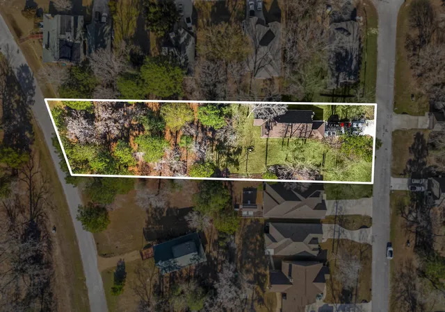 Photo 2 of Land for sale at 89 Hillsborough Dr, Huntsville, TX 77340 | MLS# 57387178 | Listing updated on 2026-08-03