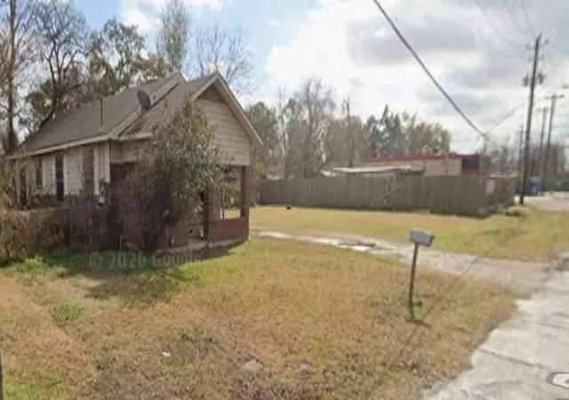 Photo 4 of Single family home for sale at 8310 Sultan Dr, Houston, TX 77078 | MLS# 66285219 | Listing updated on 2026-06-20