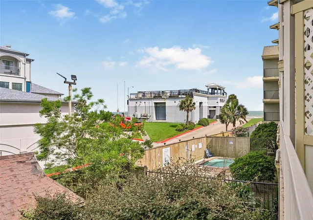 22nd image of 6300 Seawall Blvd Blvd, Galveston, TX 77551 | MLS# 25069481