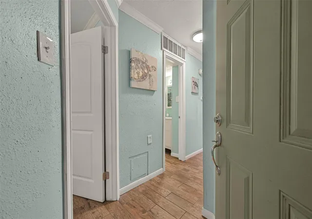 2nd image of 6300 Seawall Blvd Blvd, Galveston, TX 77551 | MLS# 25069481