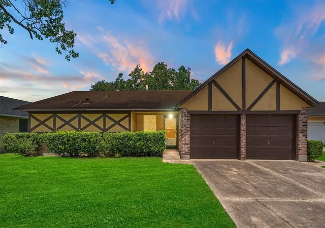 image of 2502 Woodwild Dr, Houston, TX 77038 | MLS# 18006703