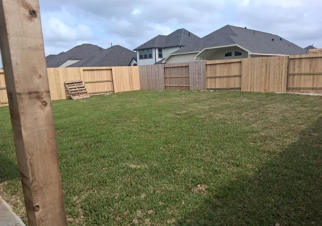 22nd image of 1926 Middle Pass Ln, Angleton, TX 77515 | MLS# 71444538