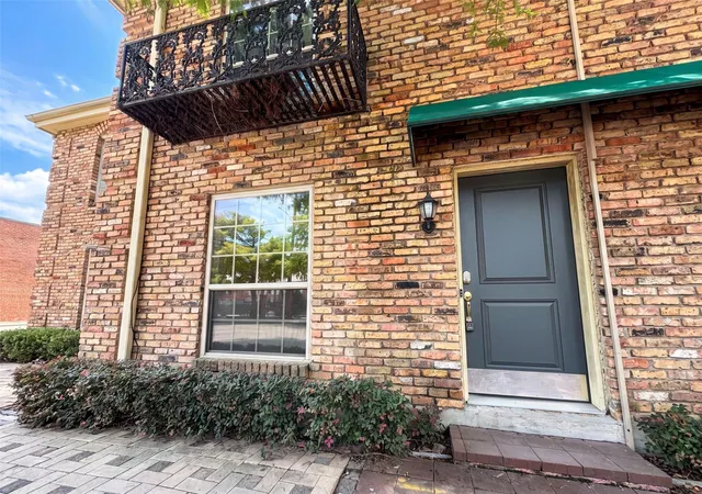 1st image of 2503 Mccue Rd #6, Houston, TX 77056 | MLS# 20119733