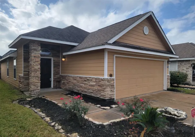 Photo 2 of Single family home for sale at 8935 Windfern Tr Dr, Houston, TX 77064 | MLS# 15748040 | Listing updated on 2026-08-02