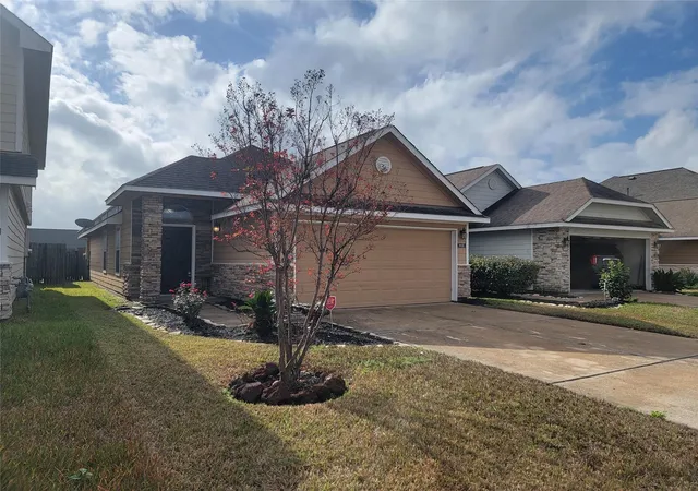 Photo 3 of Single family home for sale at 8935 Windfern Tr Dr, Houston, TX 77064 | MLS# 15748040 | Listing updated on 2026-08-02