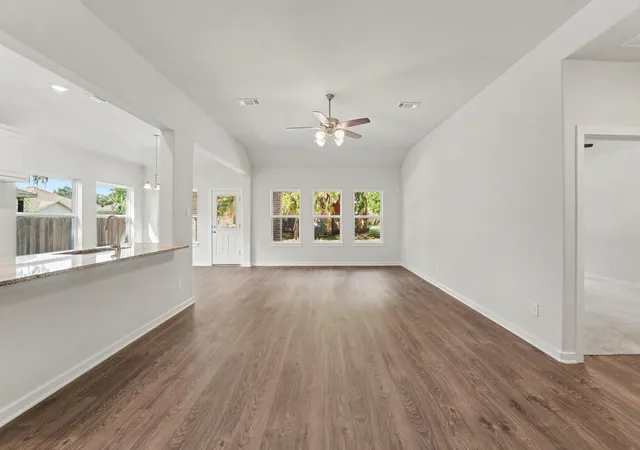 image of 2231 Lakewood Dr, West Columbia, TX 77486 | MLS# 52140941