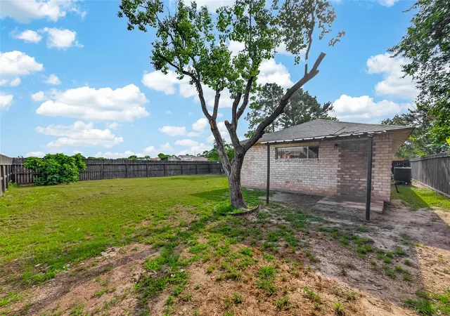 44th image of 7627 Green Lawn Dr, Houston, TX 77088 | MLS# 93211413