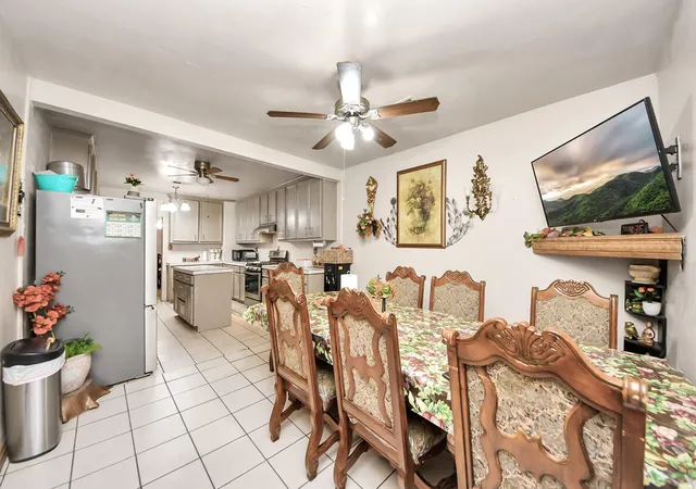 4th image of 3924 Jefferson St, Houston, TX 77003 | MLS# 9113258