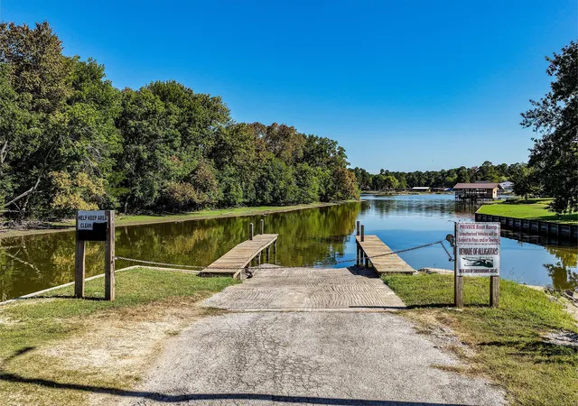 Photo 10 of Land for sale at 26 Lake View Dr, Huntsville, TX 77320 | MLS# 47073729 | Listing updated on 2026-09-02