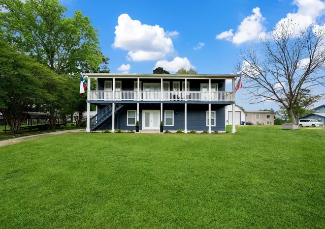 Photo 1 of Single family home for sale at 801 Commodore Dr, Livingston, TX 77351 | MLS# 95422195 | Listing updated on 2026-07-21