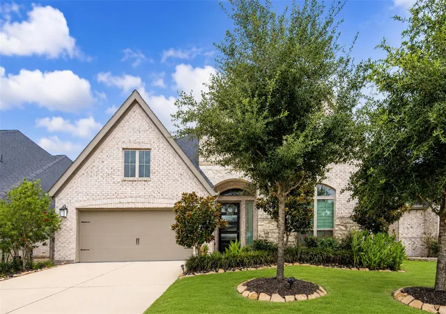 Photo 2 of Single family home for sale at 29134 Hauter Way, Fulshear, TX 77441 | MLS# 69440622 | Listing updated on 2026-08-23