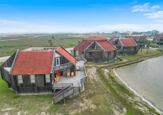 Homes for sale in Matagorda, TX | 118 Private Road 640, Matagorda, TX 77457 | MLS# 54759451