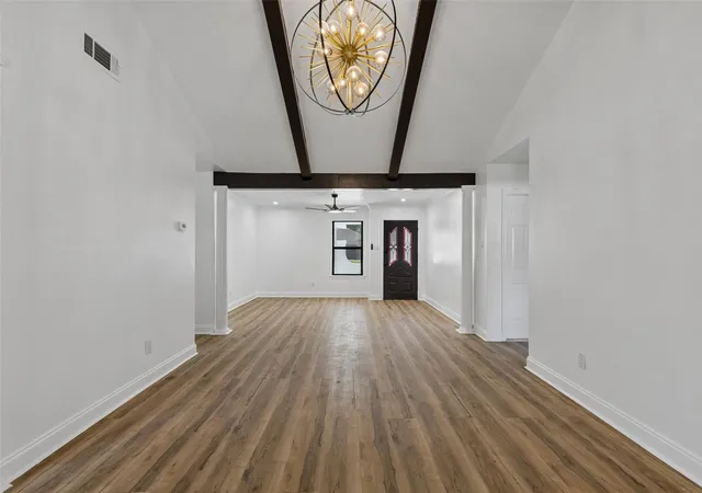 3rd image of 9238 Friendship Rd, Houston, TX 77080 | MLS# 10940095