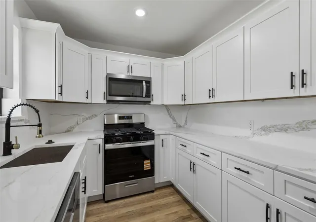 5th image of 9238 Friendship Rd, Houston, TX 77080 | MLS# 10940095