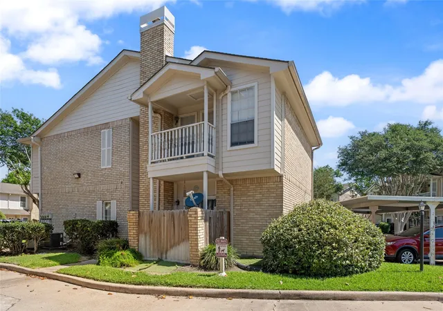 3rd image of 7575 Cambridge St, Houston, TX 77054