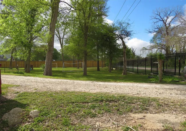 2nd image of 255 Siedel Rd, Brookshire, TX 77423 | MLS# 79212258