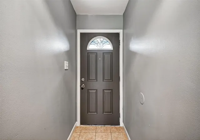 Photo 4 of Single family home for sale at 11927 Flushing Meadows Dr, Houston, TX 77089 | MLS# 44875288 | Listing updated on 2026-09-02