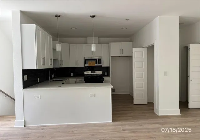 Homes for sale in San Antonio, TX | 715 Ogden St #102, San Antonio, TX 78212 | MLS# 22512920