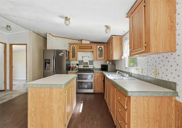 Photo 2 of Single family home for sale at 910 County Rd 3556, Cleveland, TX 77327 | MLS# 70252025 | Listing updated on 2026-08-19