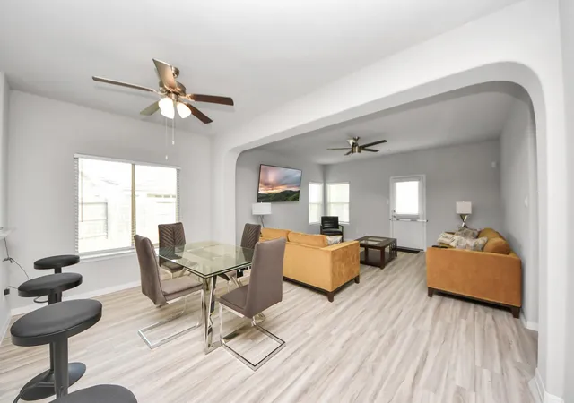 Photo 3 of Single family home for sale at 1654 Sequoia Run Dr, Rosharon, TX 77583 | MLS# 48758195 | Listing updated on 2026-06-14