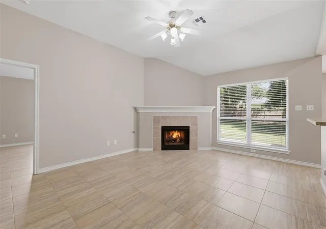 3rd image of 413 Brentwood Dr E, College Station, TX 77840 | MLS# 93825098