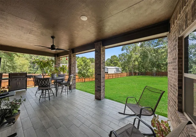 3rd image of 643 Southcreek Park, Livingston, TX 77351 | MLS# 75662930