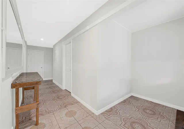 5th image of 1613 Wycliffe Dr, Houston, TX 77043 | MLS# 43220850