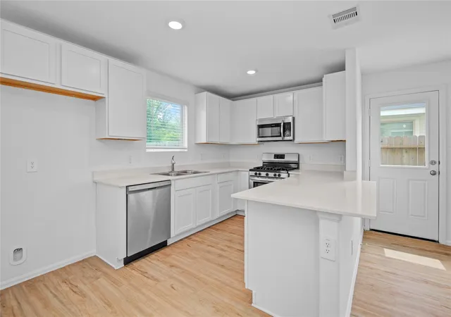 Photo 3 of Single family home for sale at 24035 Wandering Brk Dr, Hockley, TX 77447 | MLS# 64199955 | Listing updated on 2026-08-01