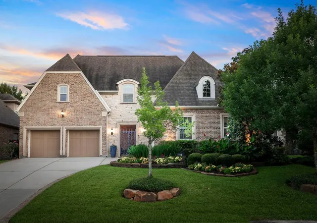 Photo 1 of Sale Pending at 119 W Cresta Bnd Pl, Spring, TX 77389 | MLS# 15161691 | Listing updated on 2026-09-08