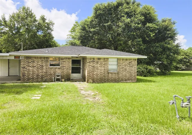 Photo 1 of Single family home for sale at 107 Cypress St, Trinity, TX 75862 | MLS# 27580666 | Listing updated on 2026-09-12