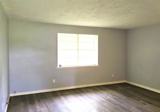 Photo 3 of Single family home for sale at 107 Cypress St, Trinity, TX 75862 | MLS# 27580666 | Listing updated on 2026-09-16