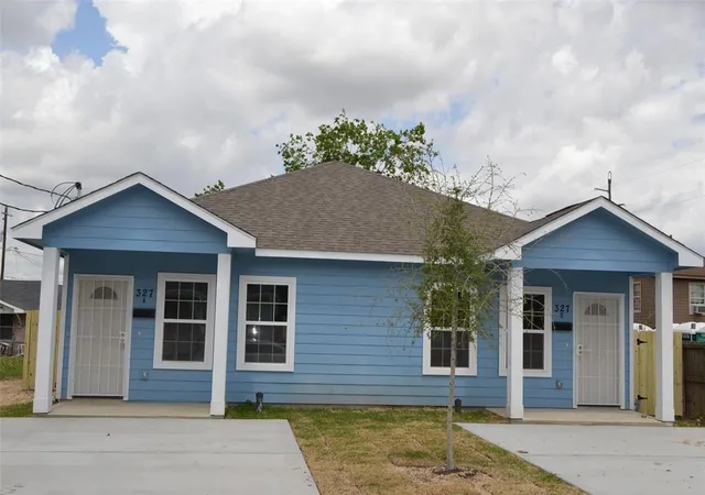 1st image of 327 Delaware St #A, Houston, TX 77029 | MLS# 42130819