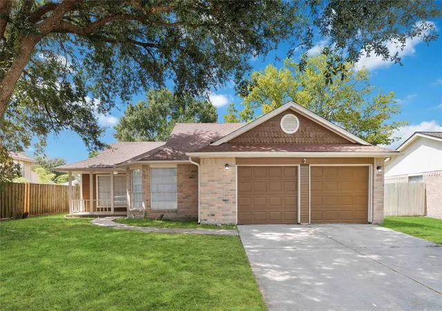 Photo 1 of Single family home for sale at 10727 Kentington Oak Dr, Humble, TX 77396 | MLS# 26119690 | Listing updated on 2026-09-15