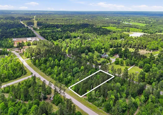 Photo 1 of Land for sale at 323 Iron Horse Rd, Willis, TX 77378 | MLS# 30317449 | Listing updated on 2026-07-24