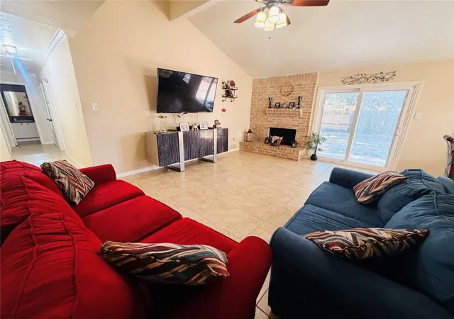 Photo 4 of Single family home for sale at 24115 Spring Gum Dr, Spring, TX 77373 | MLS# 89323504 | Listing updated on 2026-09-07