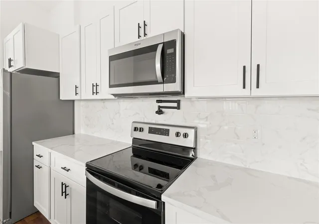 5th image of 3940 Davenport St #A, Houston, TX 77051 | MLS# 72299928