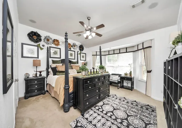 3rd image of 13827 Pepperstone Ln, Houston, TX 77044 | MLS# 61949293
