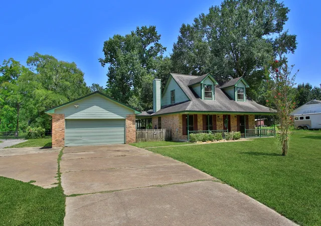 Photo 3 of Single family home for sale at 31610 Debbi Ln, Magnolia, TX 77355 | MLS# 85539966 | Listing updated on 2026-09-17