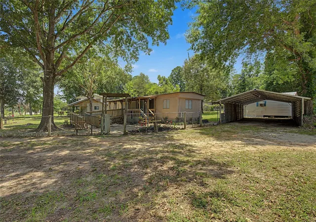 2nd image of 65 Brazil Blvd, Huntsville, TX 77320 | MLS# 2285640