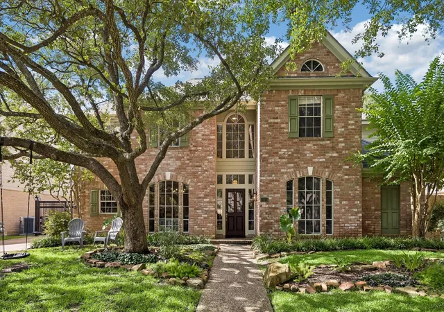 1st image of 12111 Meadow Lake Dr, Houston, TX 77077 | MLS# 21822813