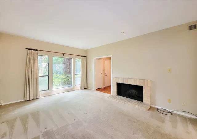 Homes for sale in Houston, TX | 11711 Memorial Dr #565, Houston, TX 77024 | MLS# 25583658