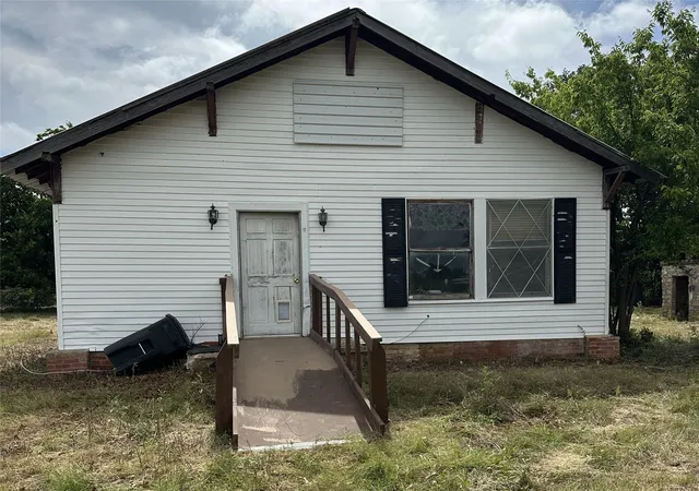 2nd image of 7301 Cr 321, Blanket, TX 76432 | MLS# 89552830