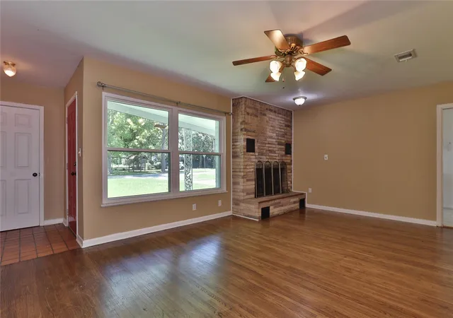 4th image of 1202 Mac Dr, Sweeny, TX 77480 | MLS# 3989007