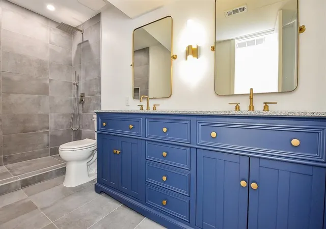 Photo 2 of Condo for sale at 357 N Post Oak Ln #312, Houston, TX 77024 | MLS# 12855153 | Listing updated on 2026-07-28